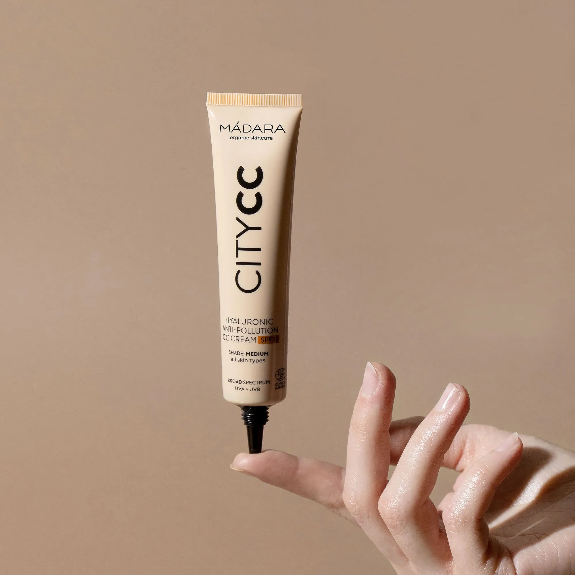 Madara CITY CC Hyaluronic Anti-pollution CC cream SPF 15, TAN 40ml