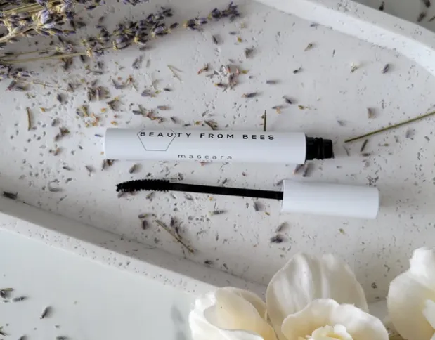 Mascara